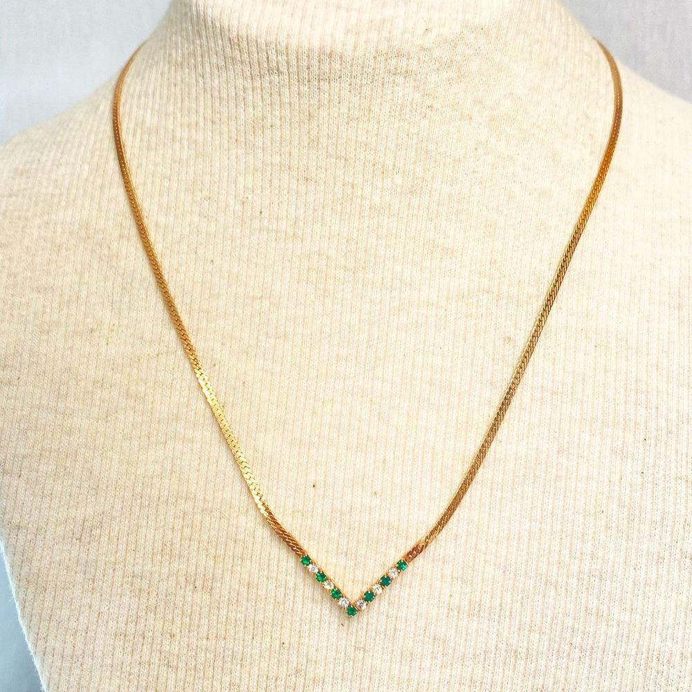 💎Avon Necklace Green Clear Rhinestone Chevron Pendant Gold Herringbone Chain